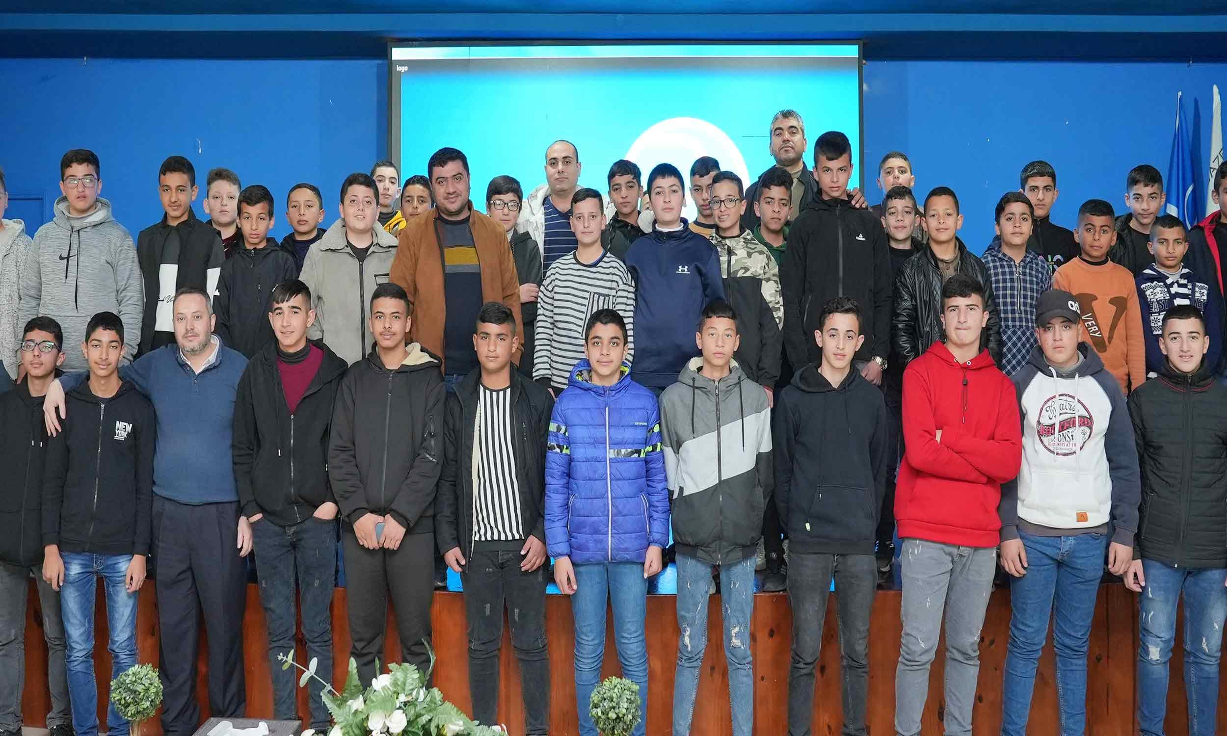 رويال تستقبل مدرسة ابن سينا