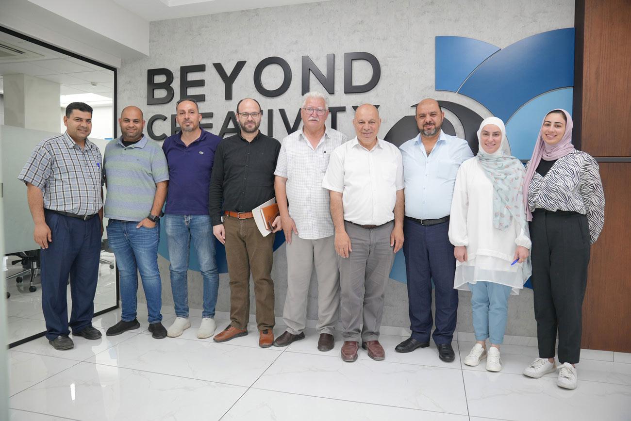 شركة رويال توقع مع شركة المهندسون العرب اتفاقية تنفيذ اعمال هندسية